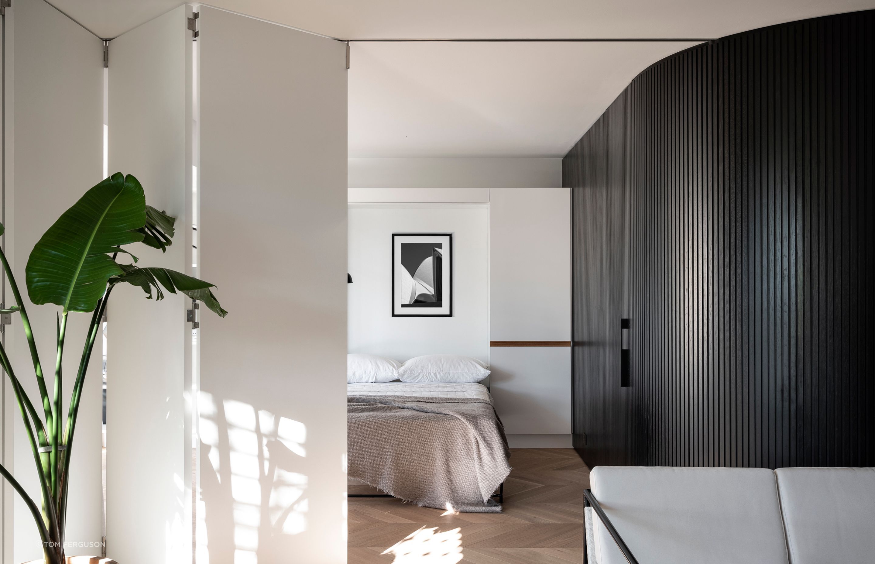 Crescent Apartment
