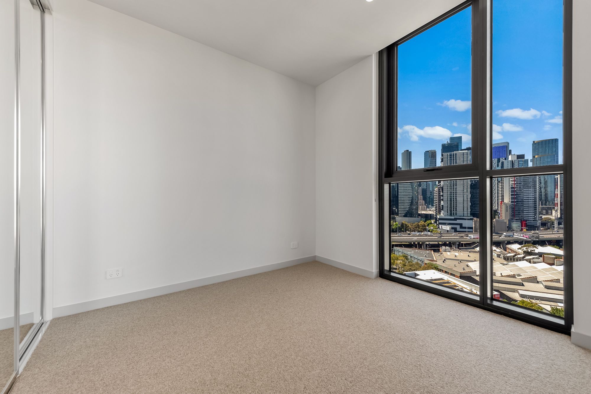 1702-Montague-Square-South-Melbourne-39.jpg