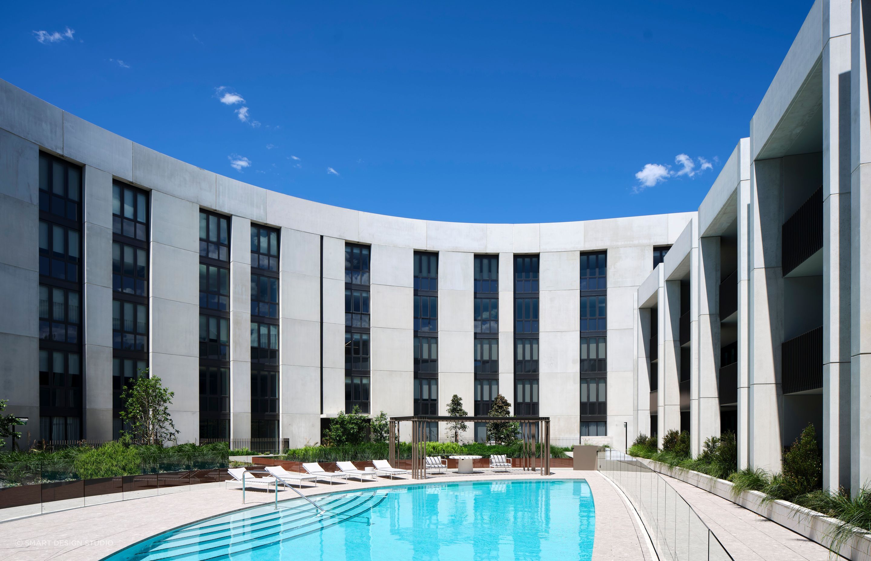 1806-SDS-Nautilus-09-Courtyard-Pool-RP.jpg
