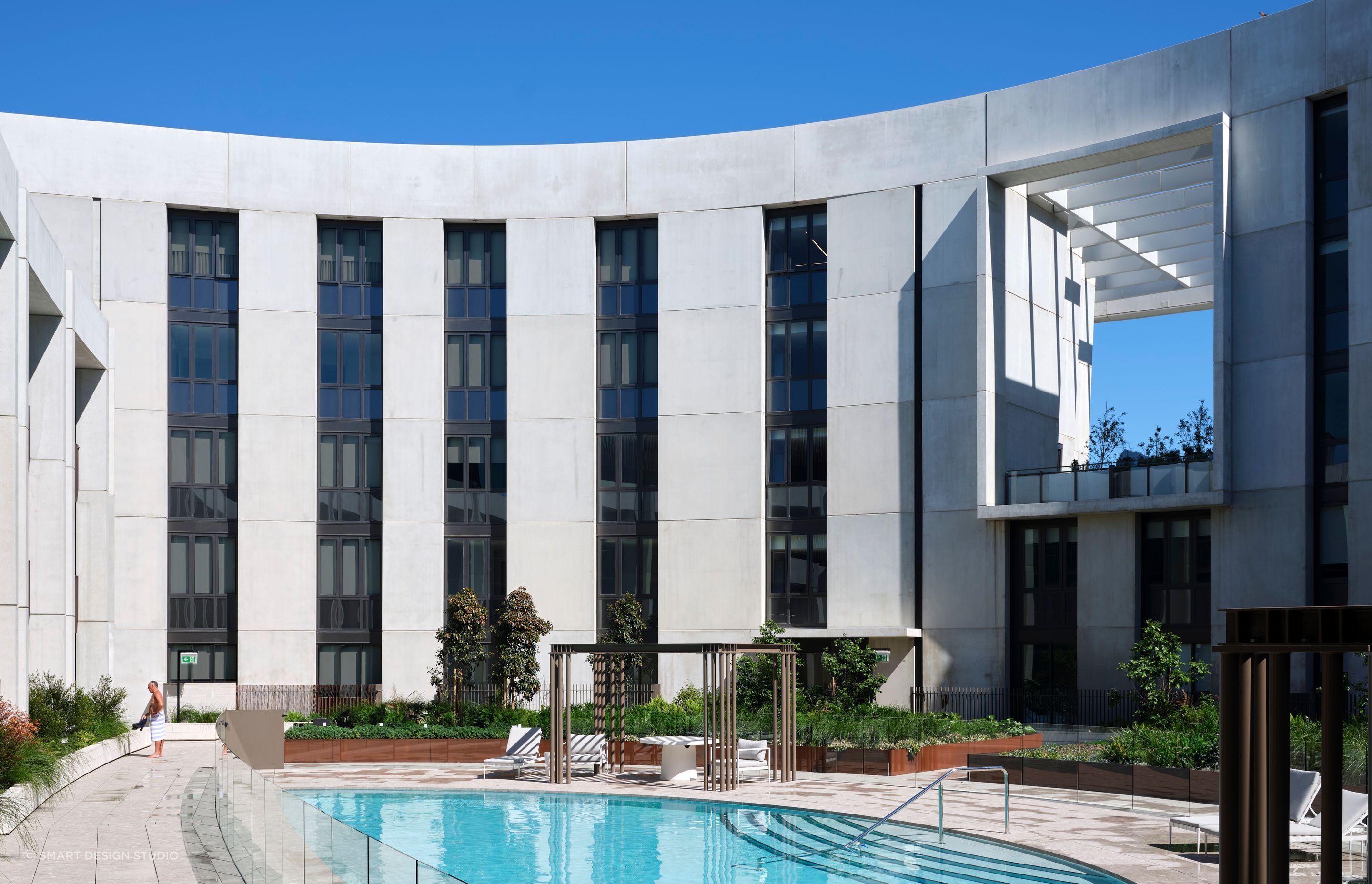 1806-SDS-Nautilus-12-Courtyard-Pool-RP.jpg