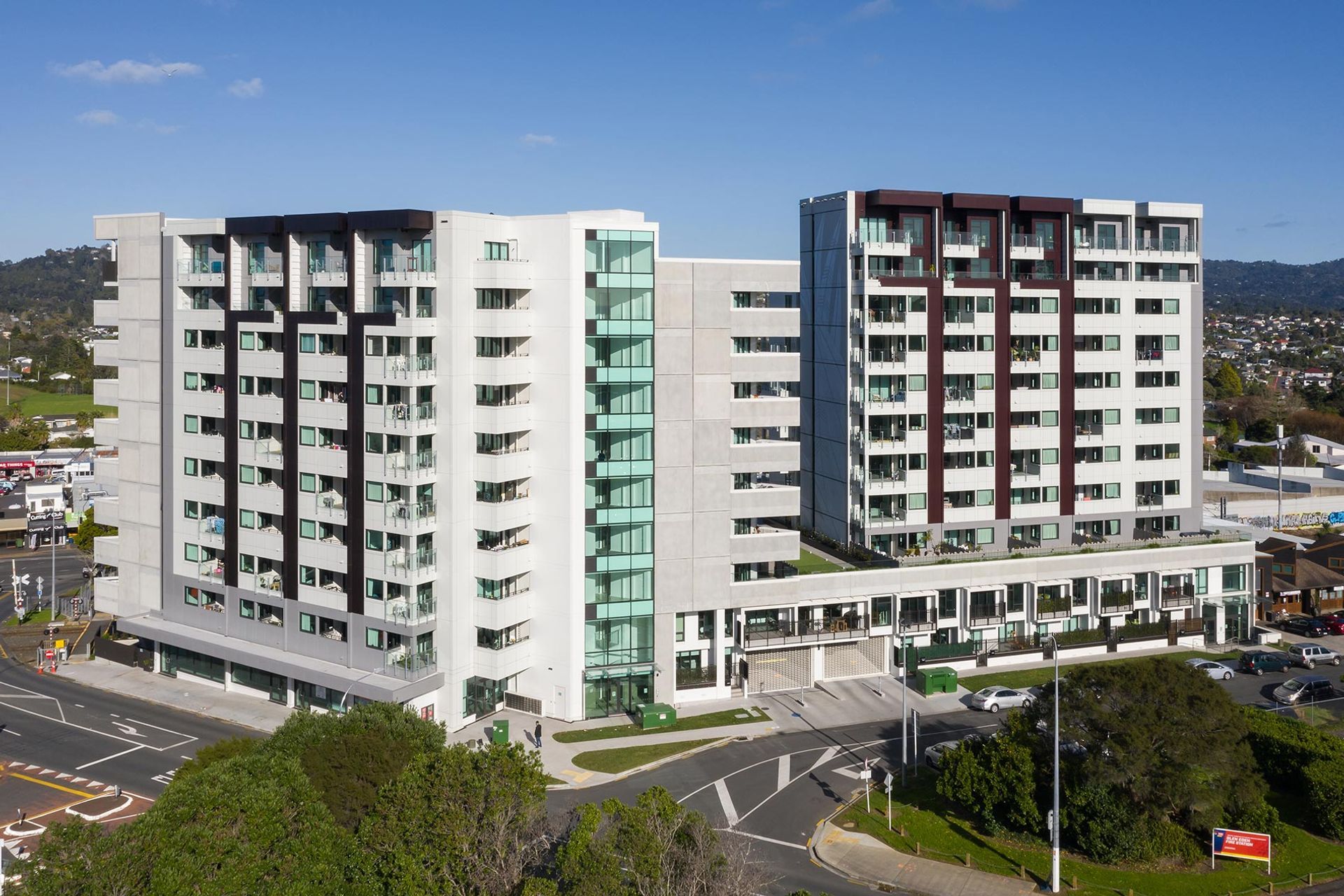 Westlight Apartments, 6 Waikumete Rd, Glen Eden. Product: Equitone Techtiva 00.