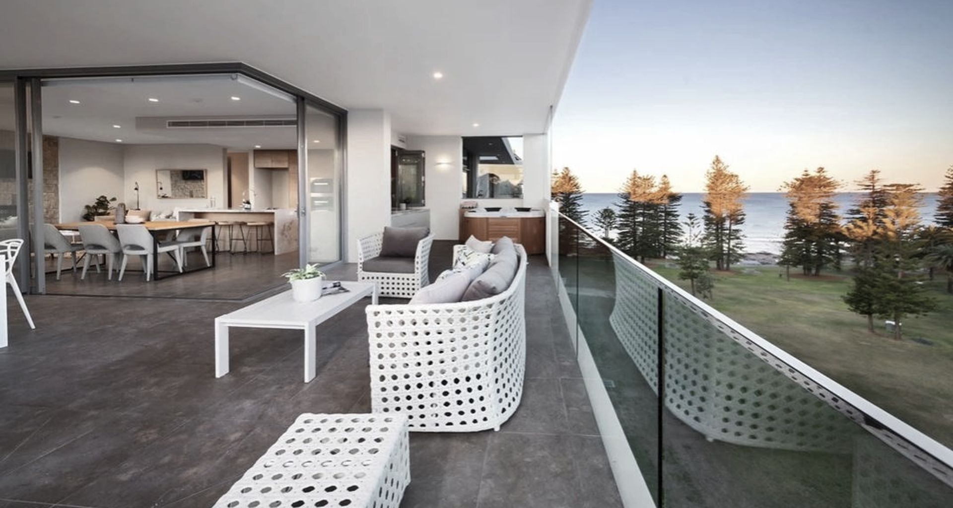 Scape Apartments Cronulla banner