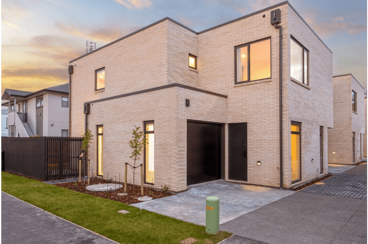 1-8/44 Winchester Street - 8x Townhouses