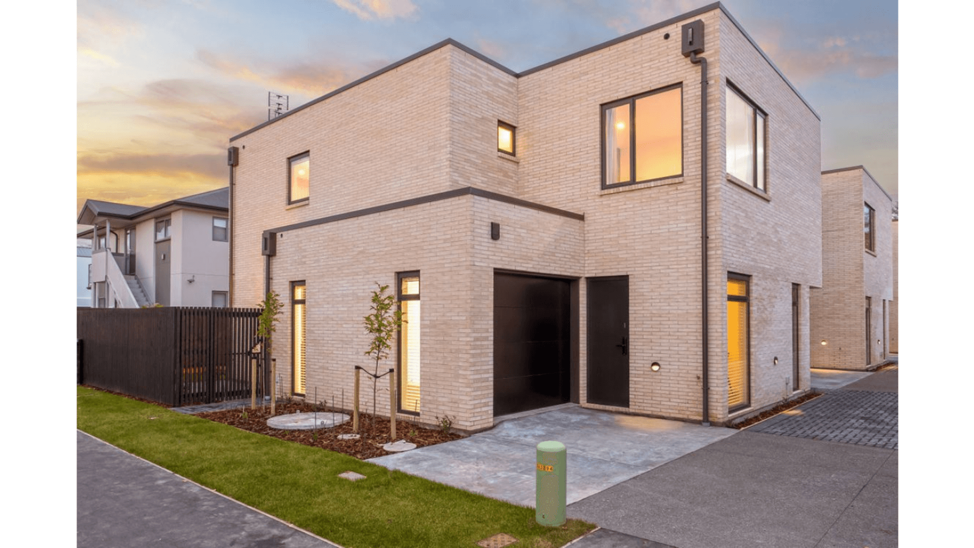 1-8/44 Winchester Street - 8x Townhouses banner