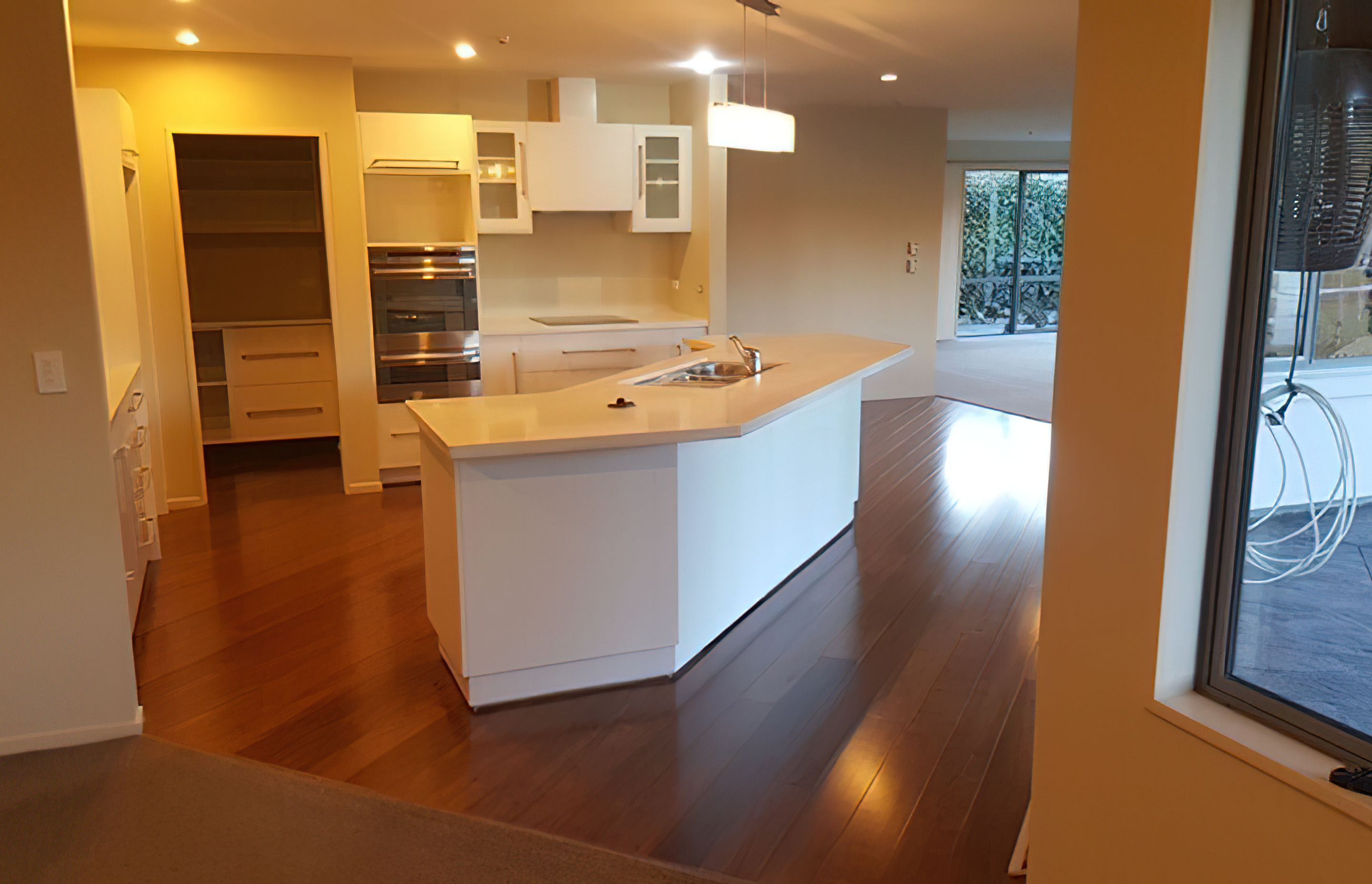 Hanmer Apartments
