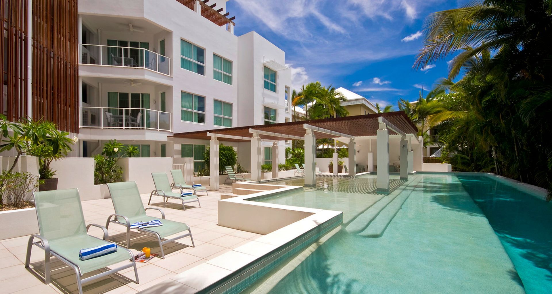 201 Living Apartments banner