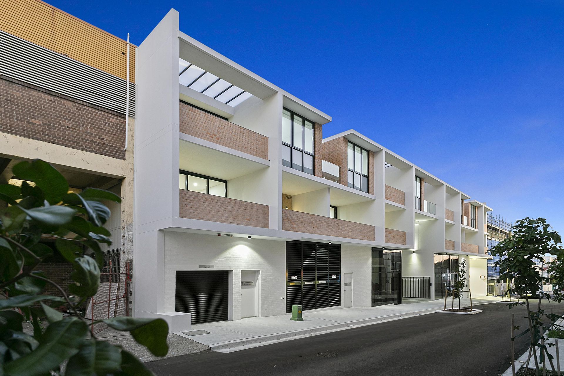 Brick Lane, St Peters