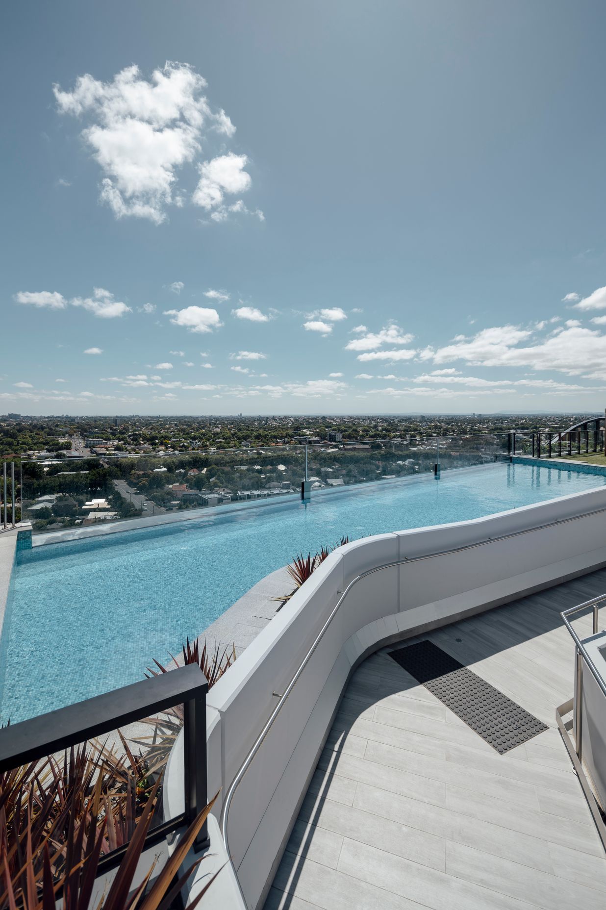 230206AlohaPools-2933-Pano.jpg