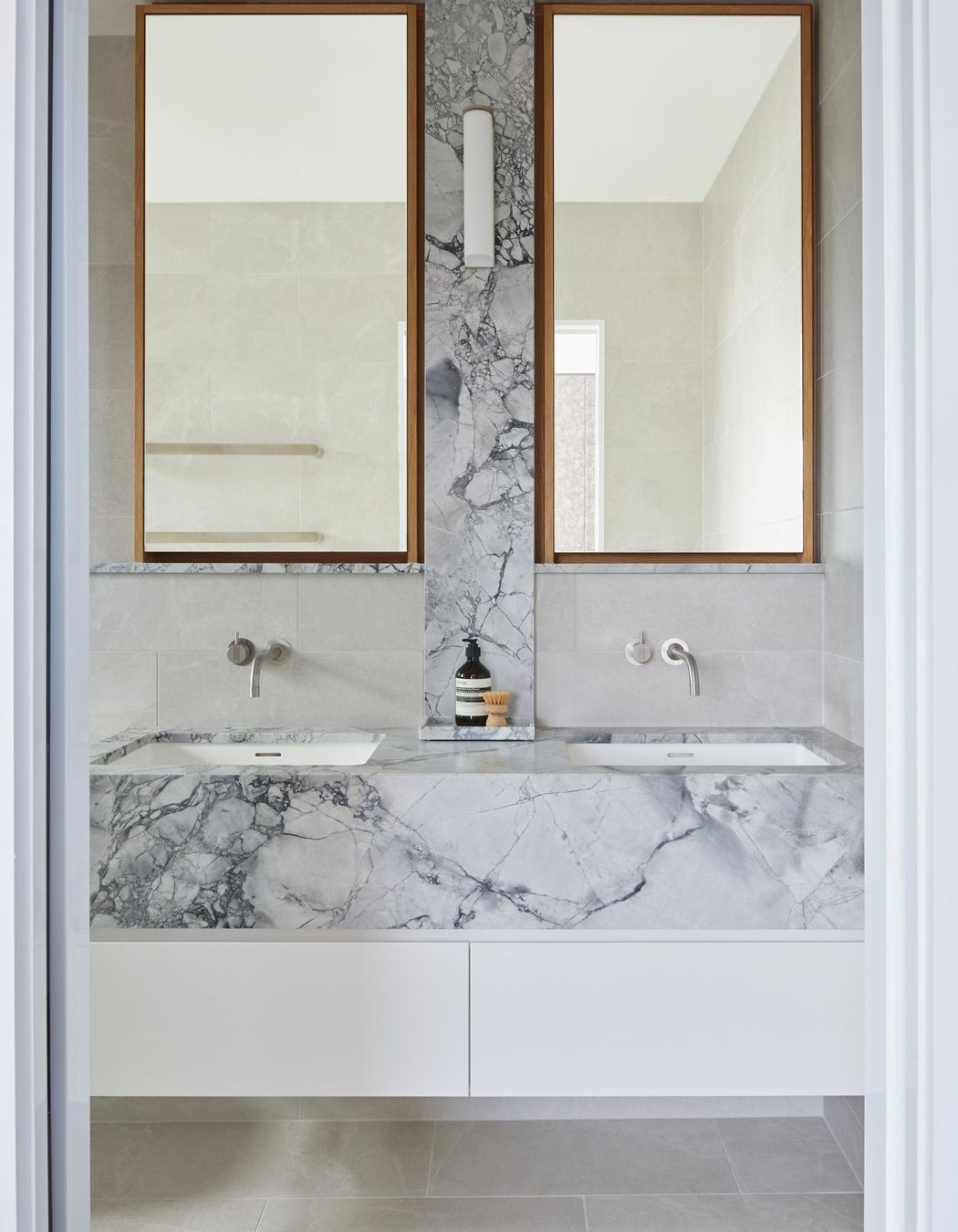 240501MADRileySurryHIlls1675.jpg