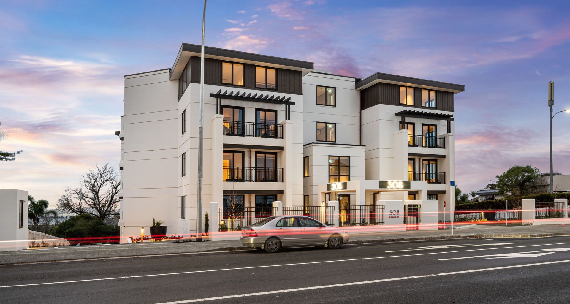 Fong Apartments banner