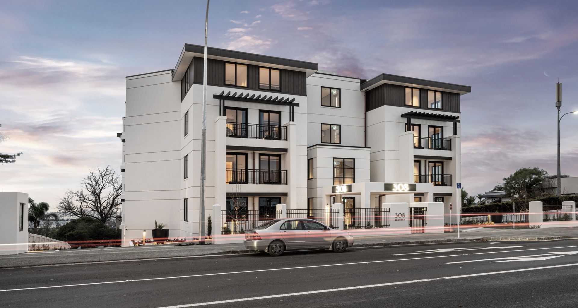 Fong Apartments banner