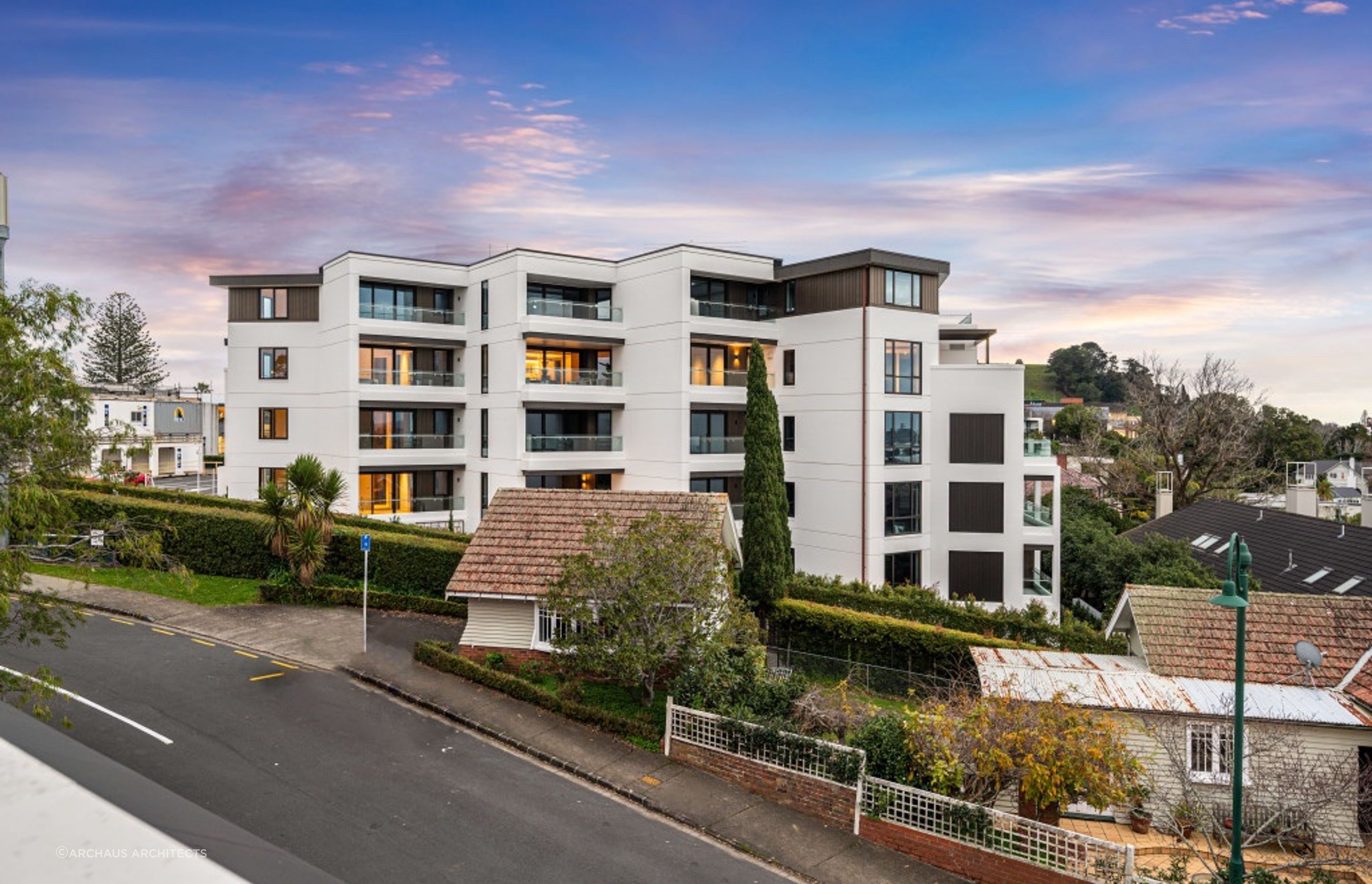 Fong Apartments