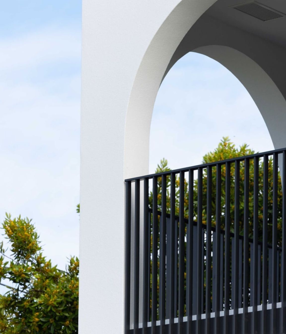 Product showcase: Fusing modern aesthetics with UNEX Finline balustrade at The Arches, Mission Bay