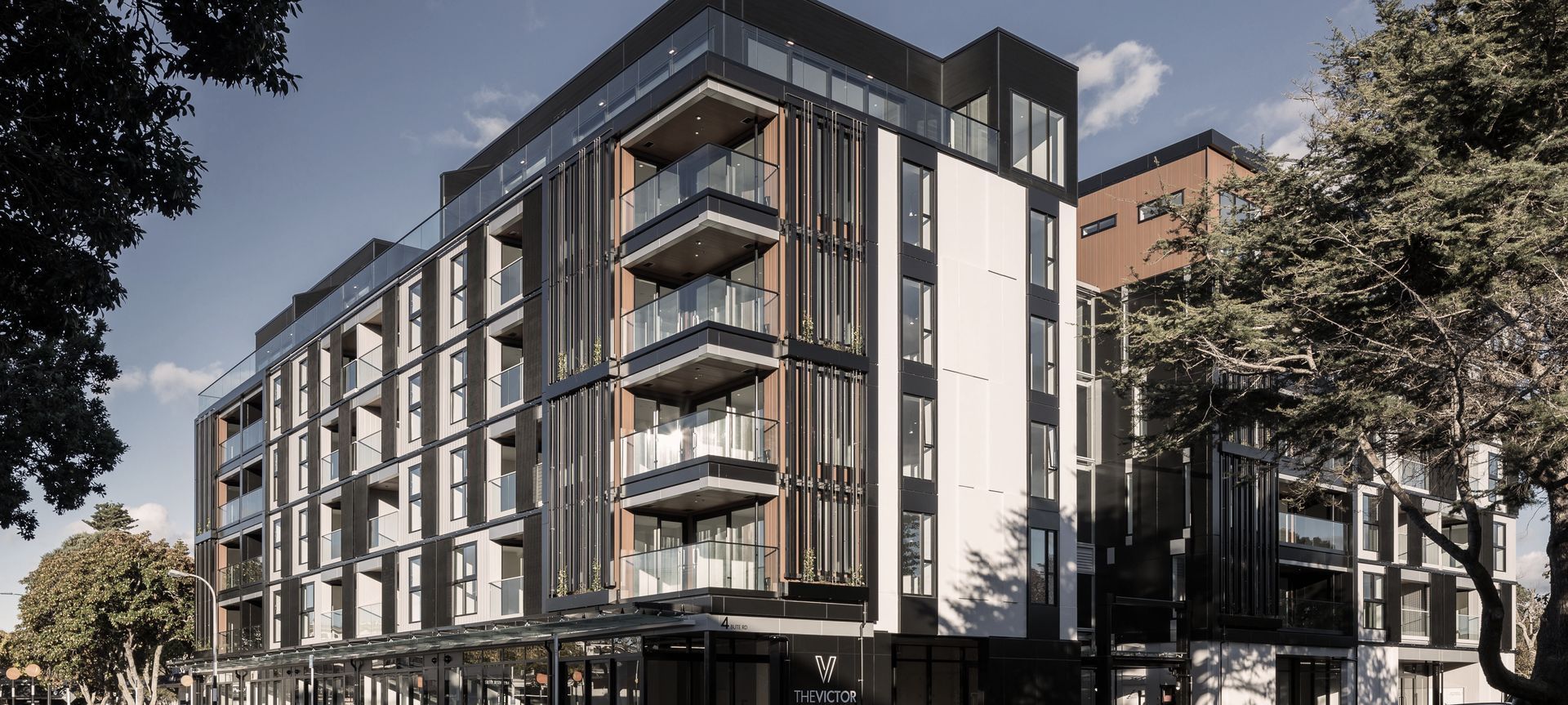The Victor Apartments banner