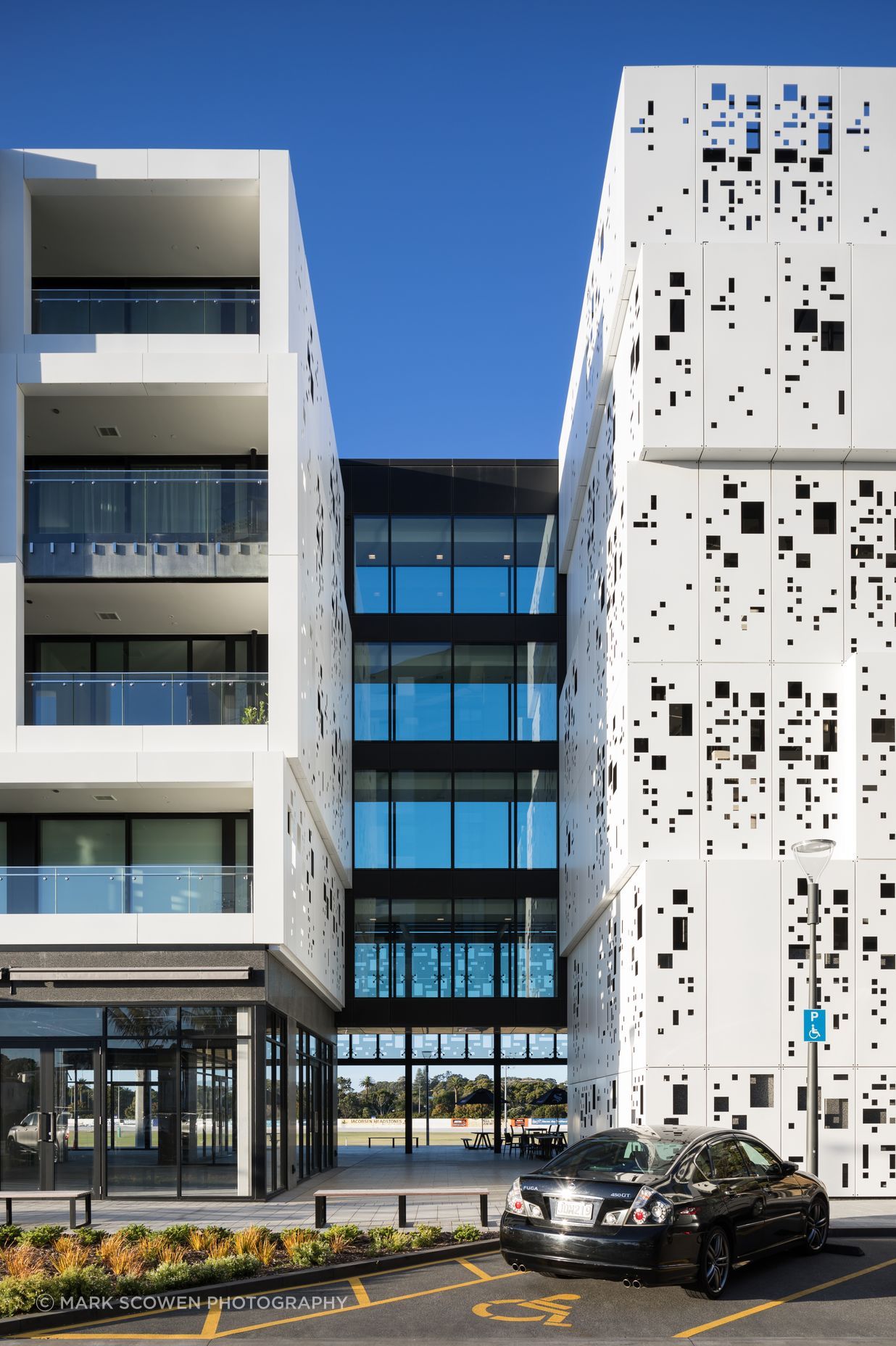 Alexander Park Apartments, Epsom
