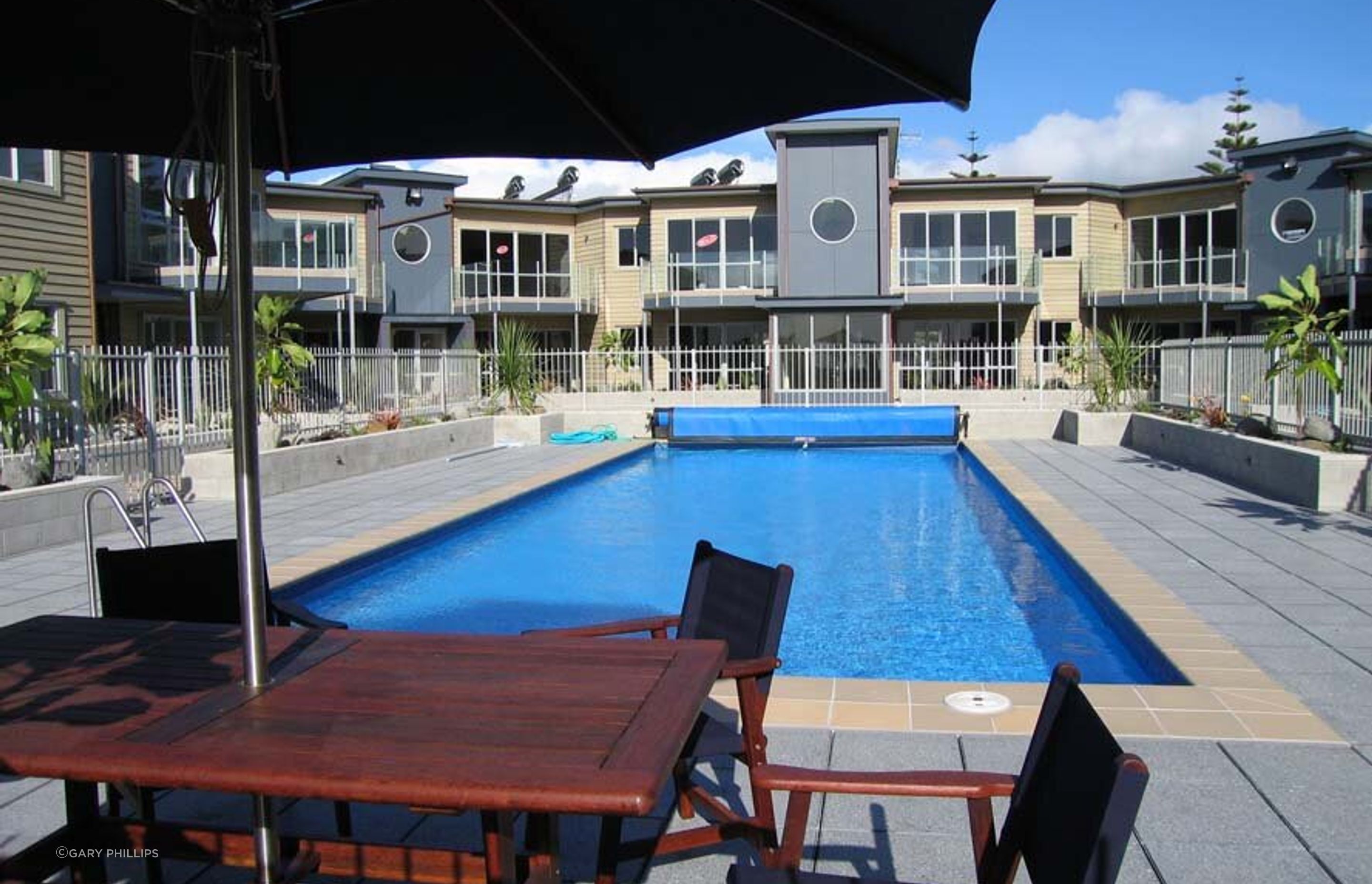 Pier Apartments