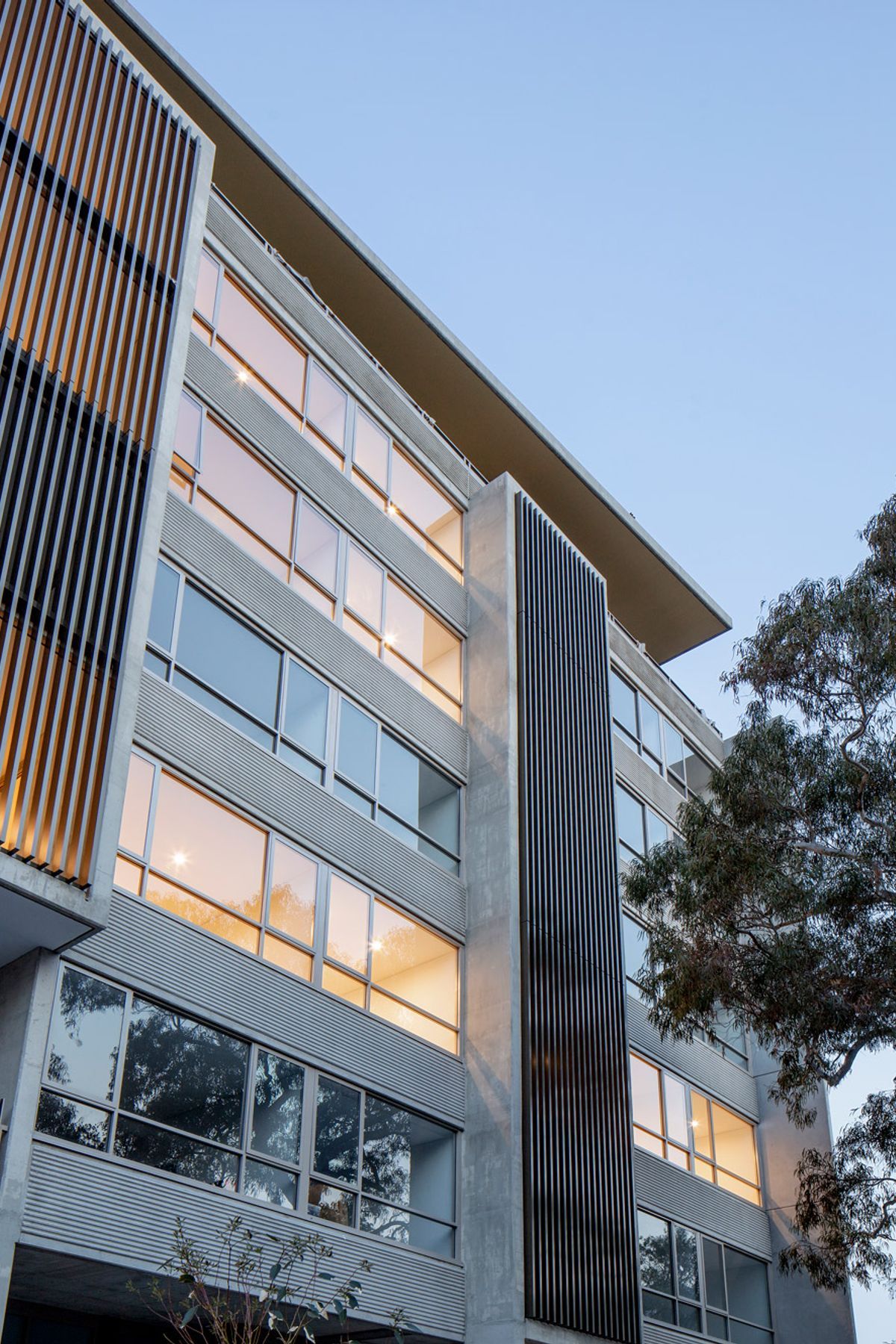 Astor Apartments