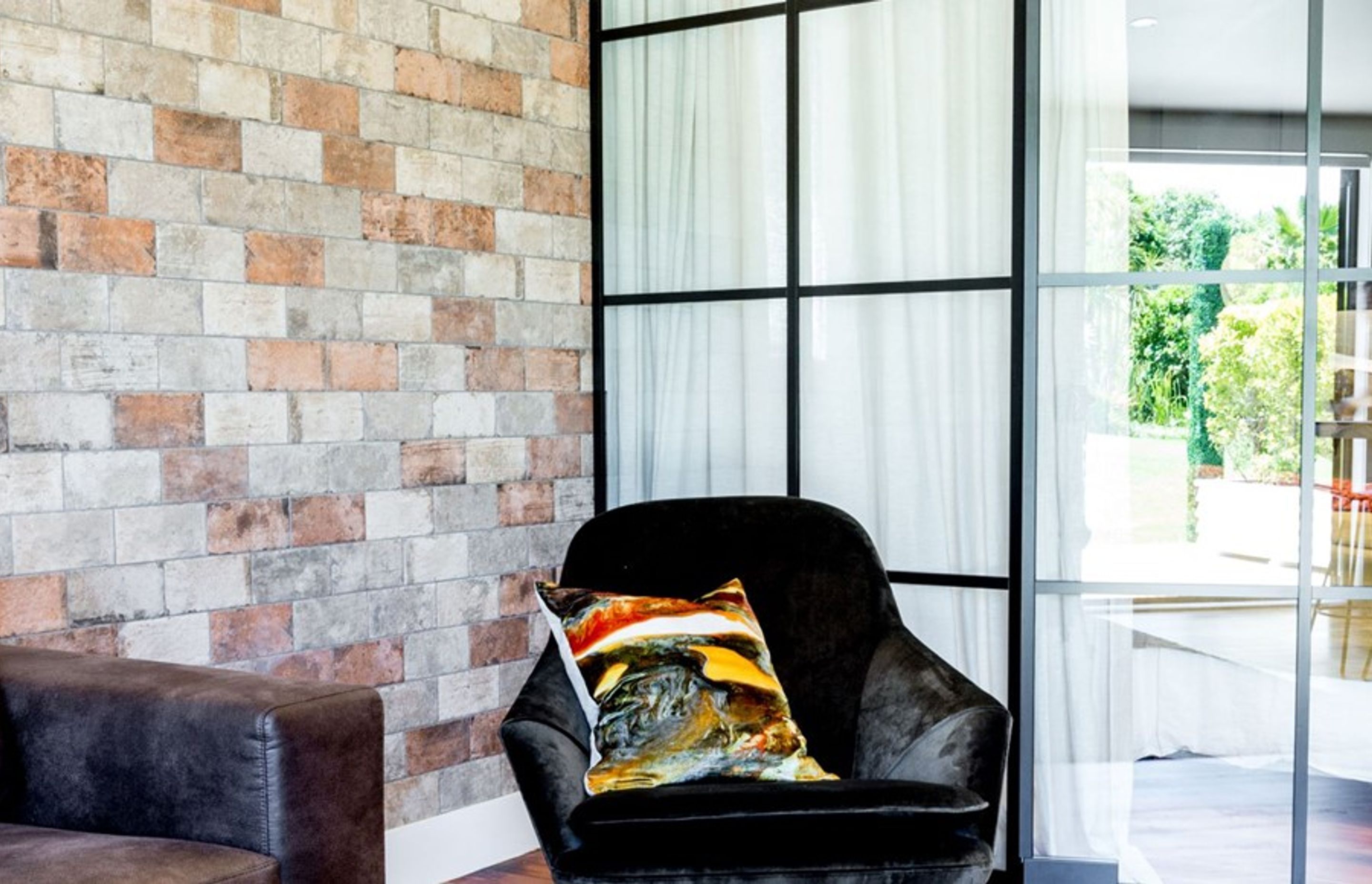 Style & Design In Waiheke Apartment