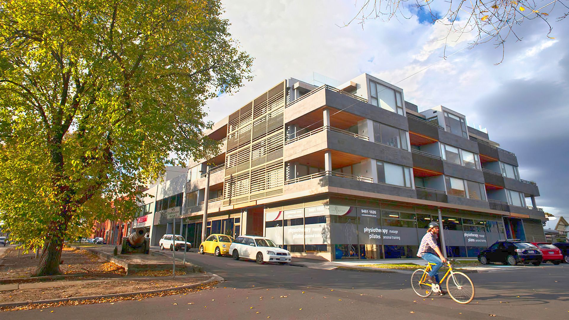 Gateway Apartments banner