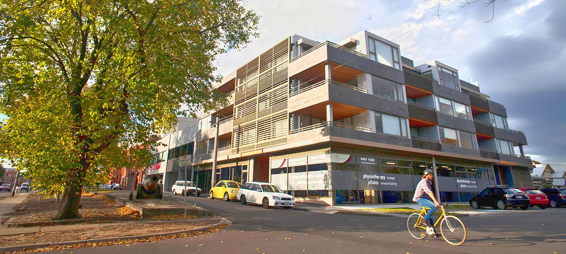 Gateway Apartments banner