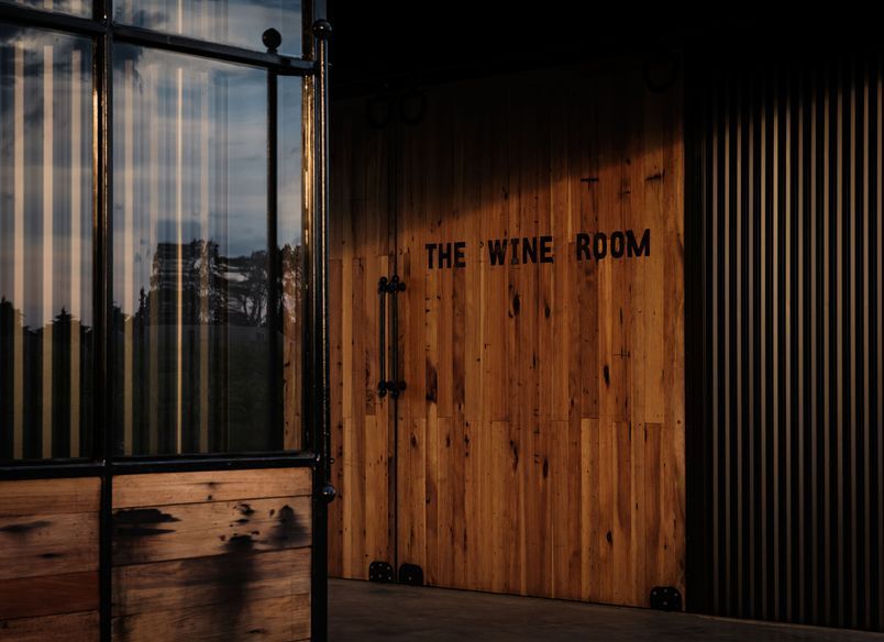 Poppies Winery & Apartment