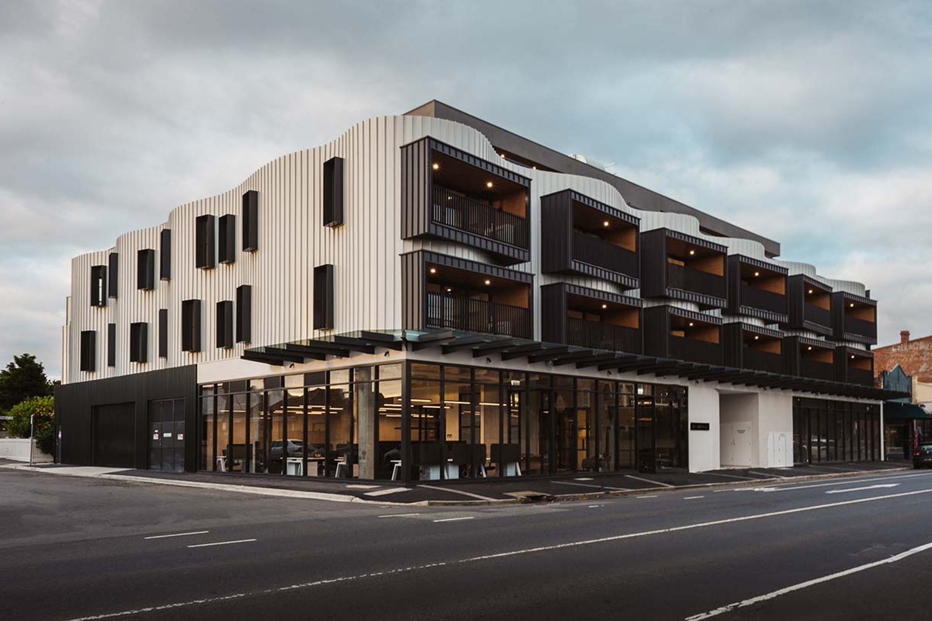 Yarraville – Sommerville Rd