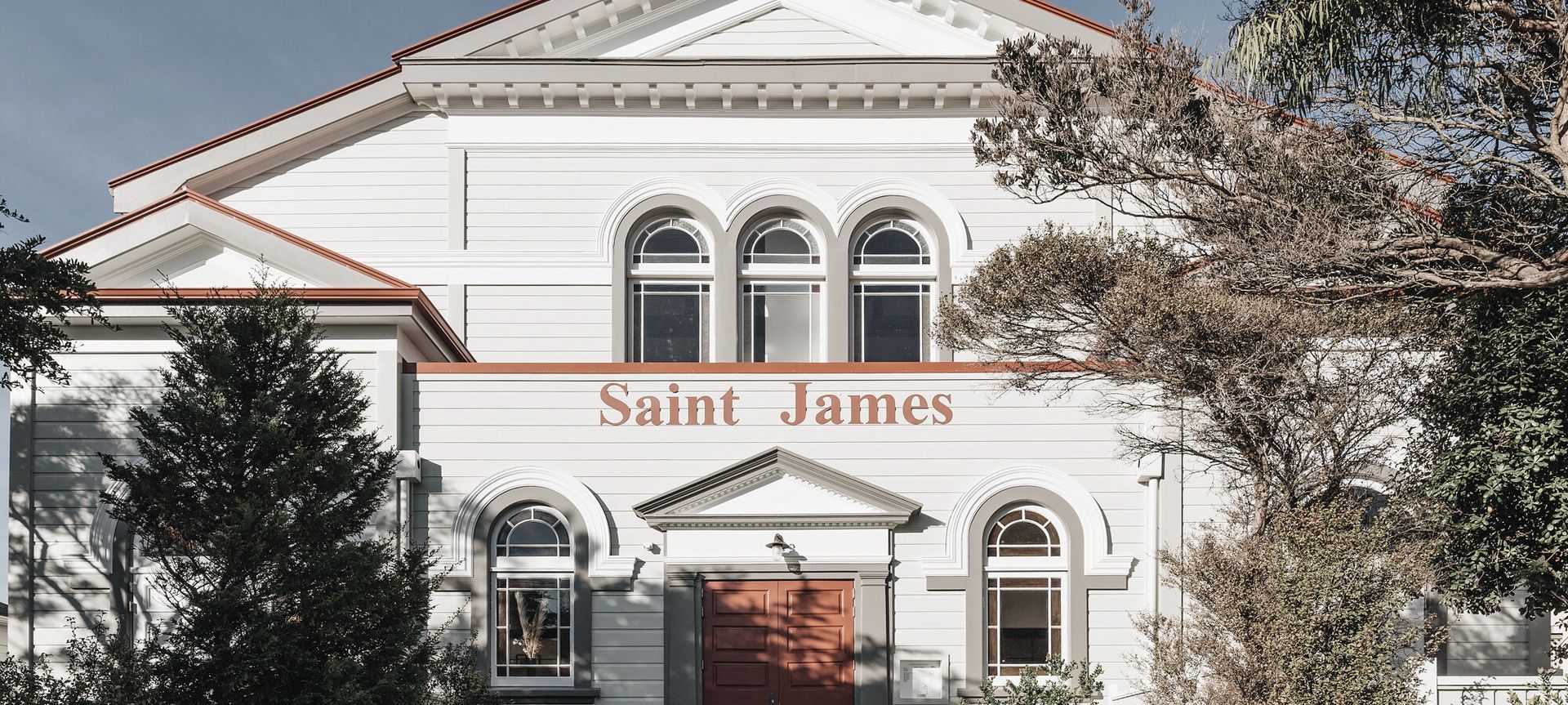 Saint James Apartments banner