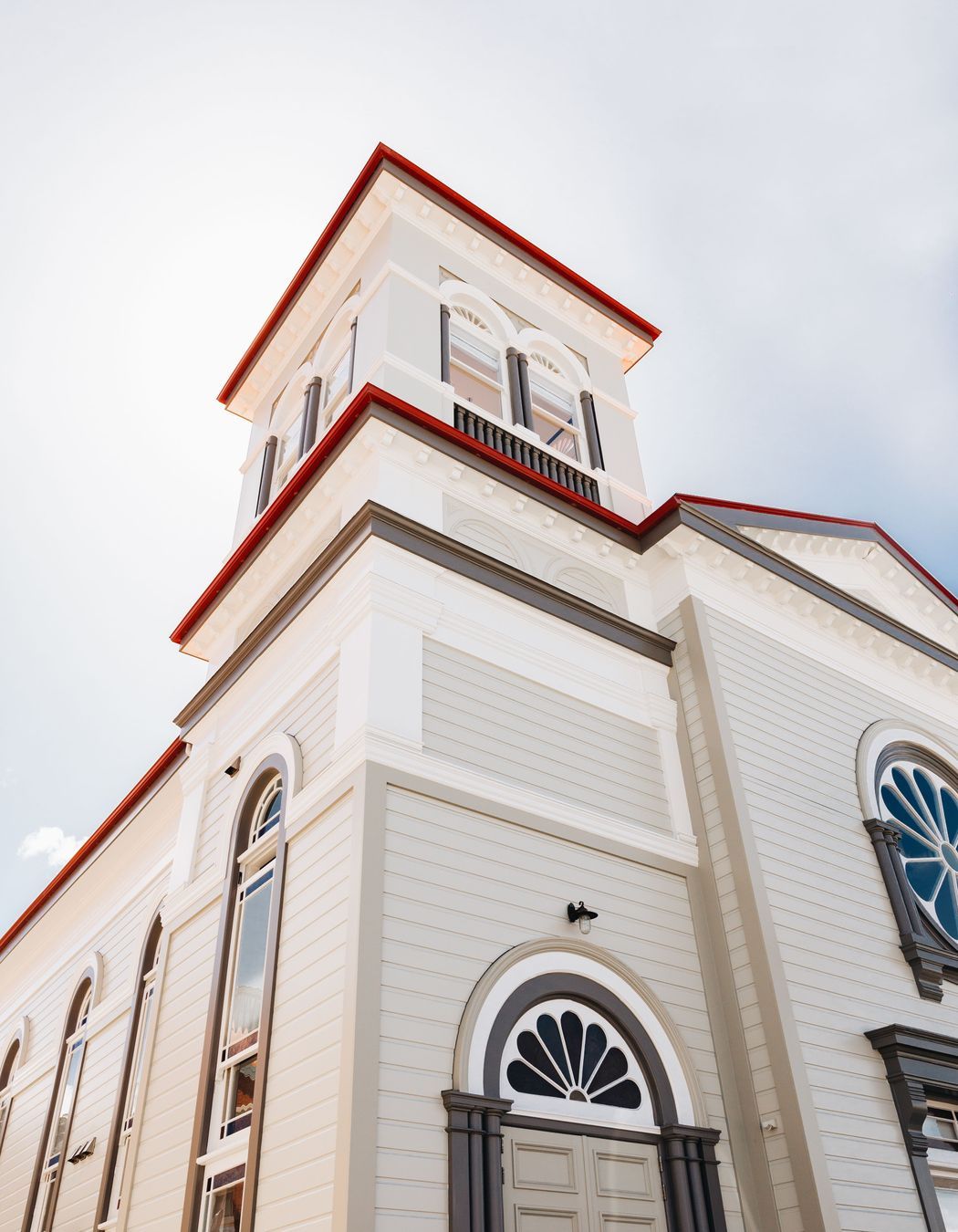 Saint James Apartments