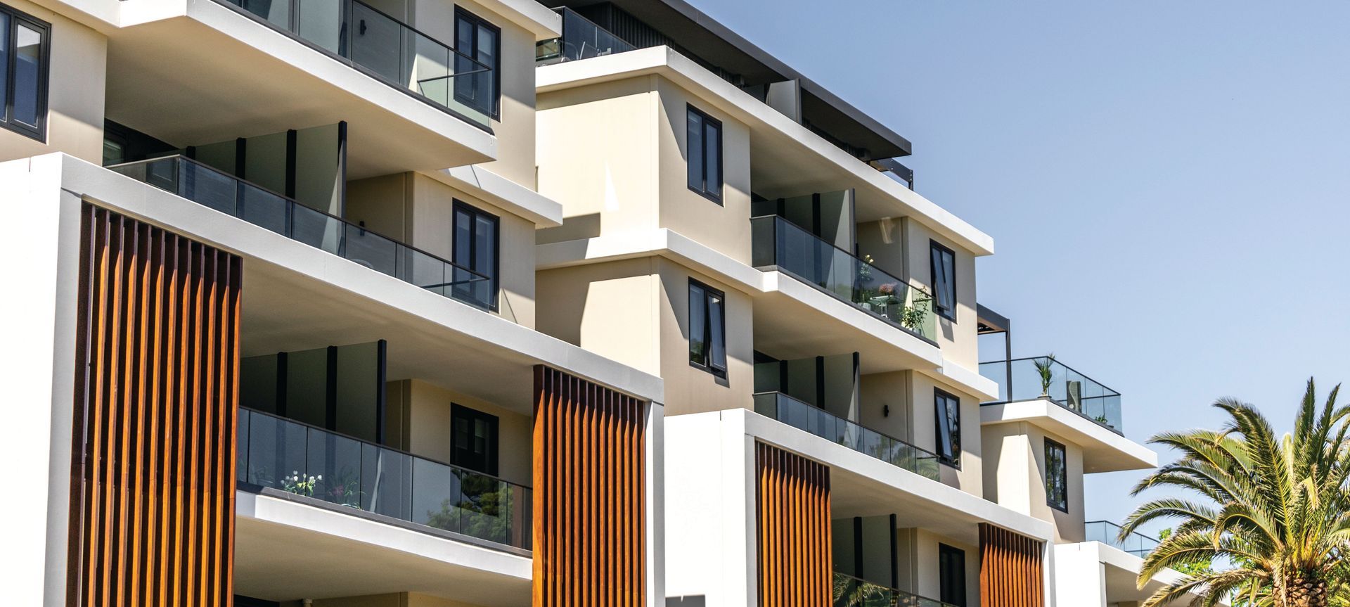 Airlie Residences banner