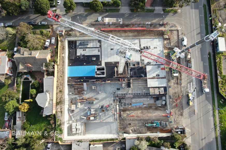 Balmain-CoAirlieSeptemberTower-Crane-Erection-8.JPG