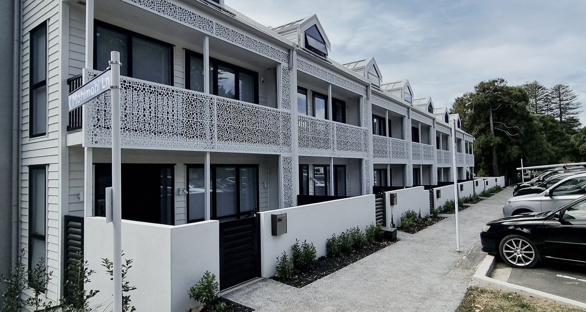 Claude Road Residential Townhouse  banner