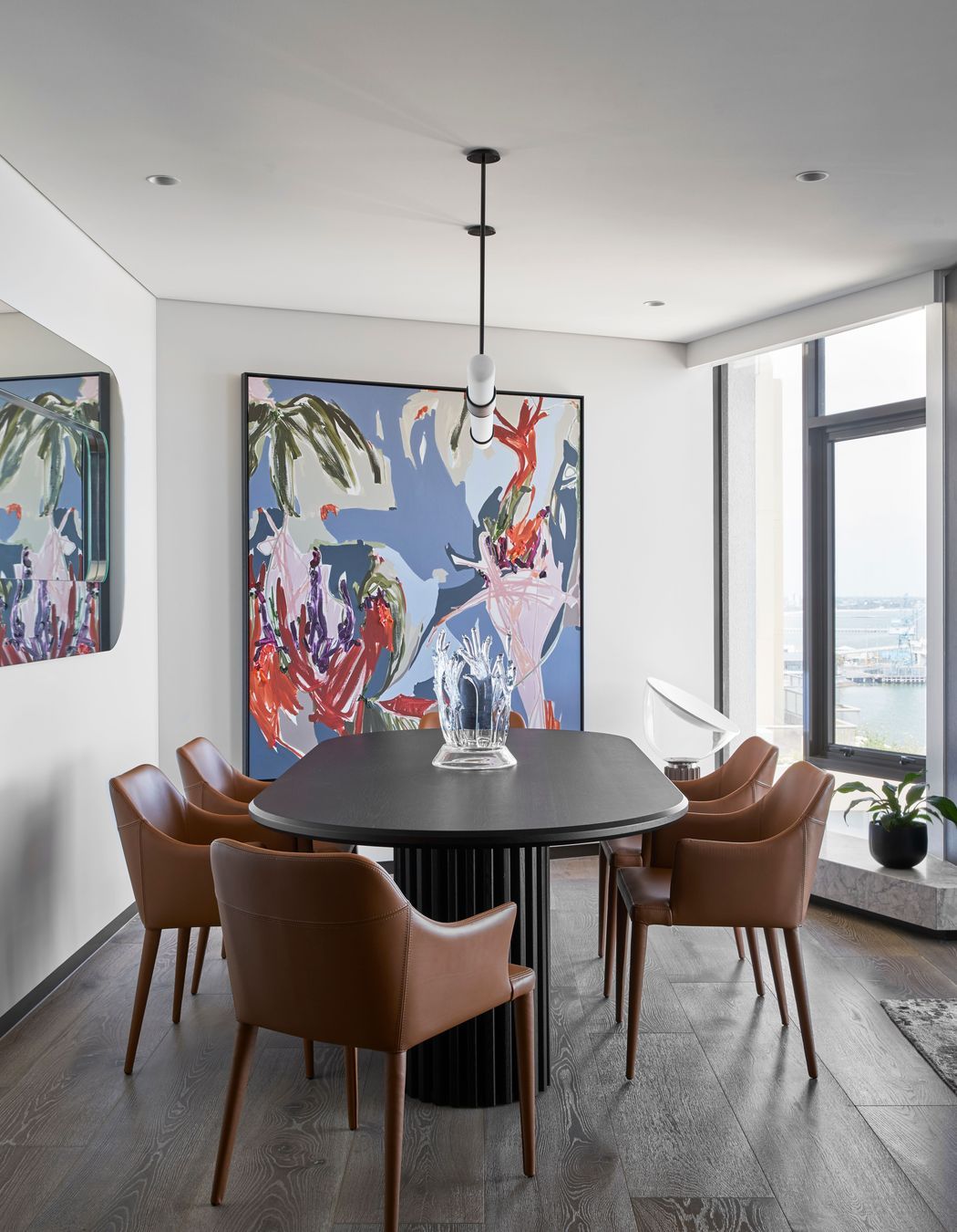 Beach Street Apartment