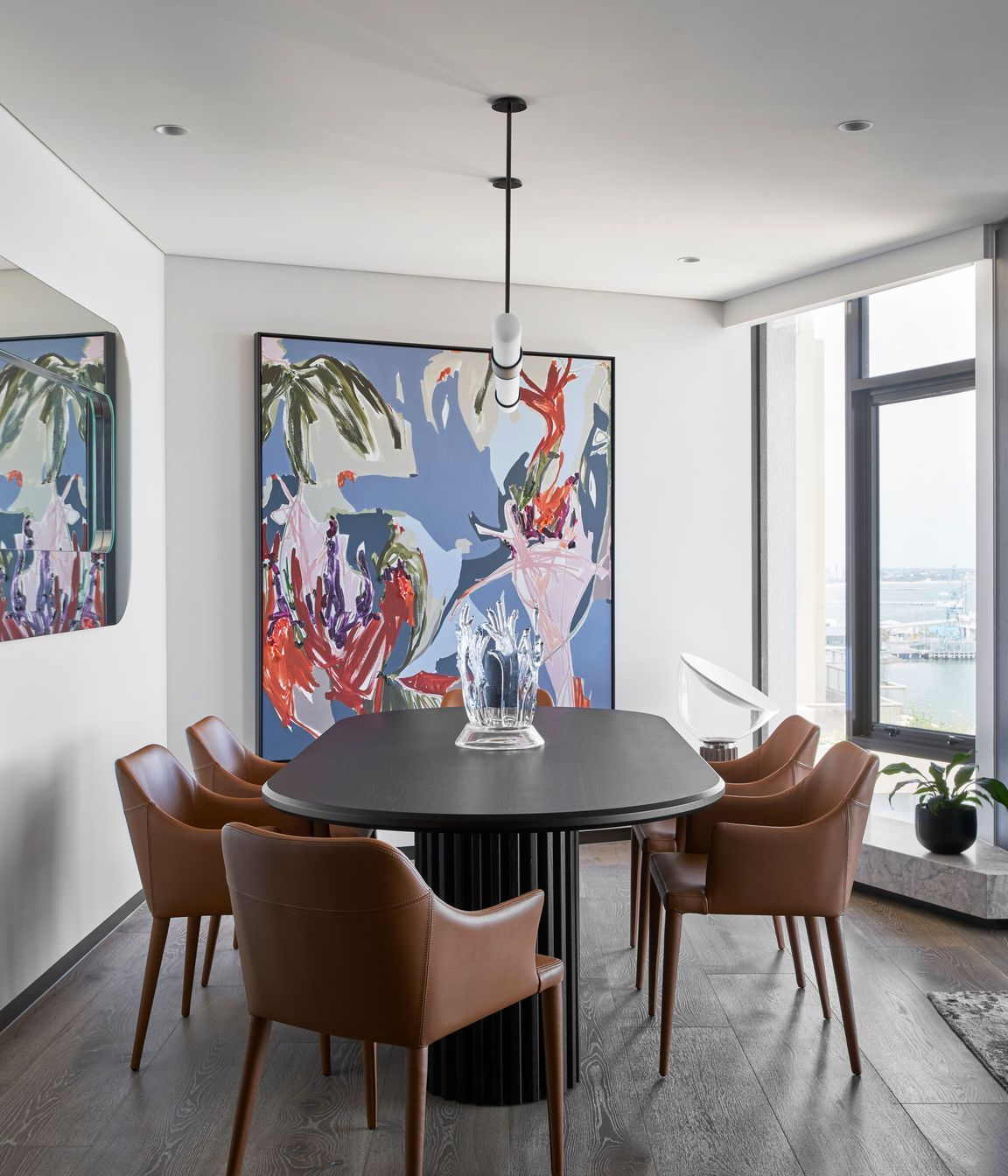 Beach Street Apartment