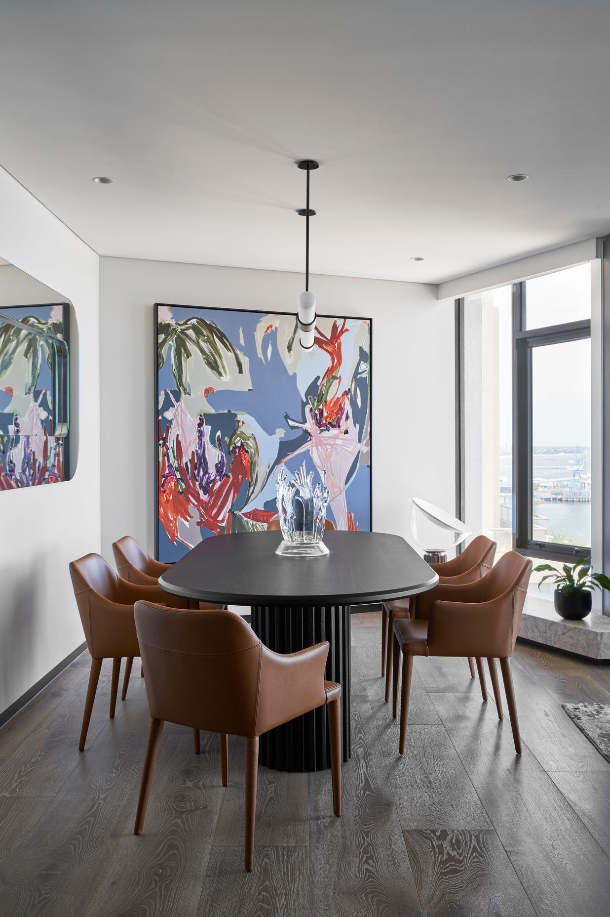 Beach Street Apartment