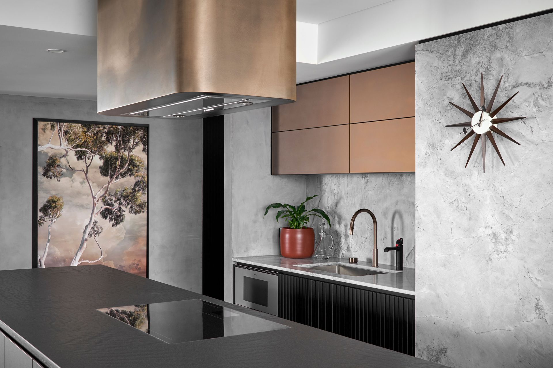 Beach Street Apartment