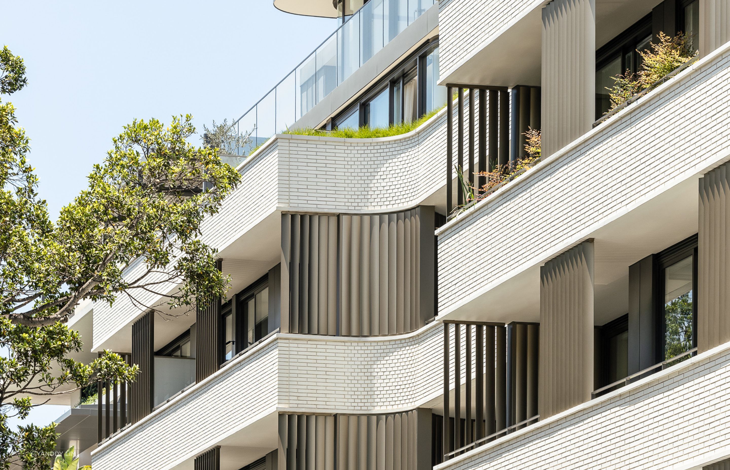 Brick-Inlay-facade-Double-Bay-1788-Residences.jpg