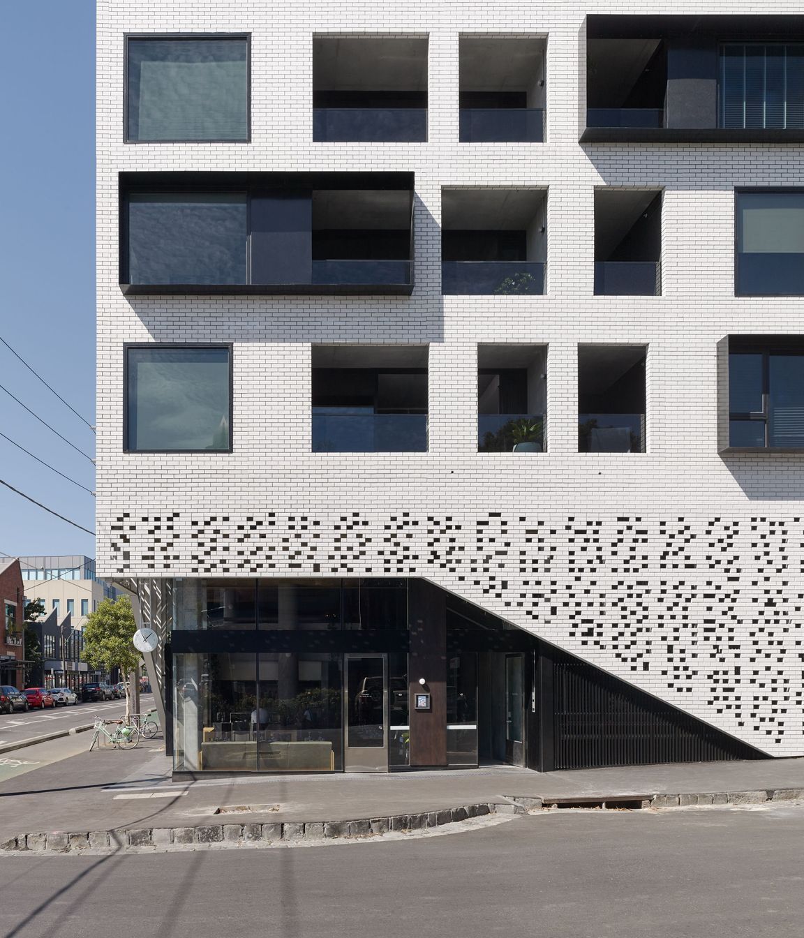 Peel by Milieu