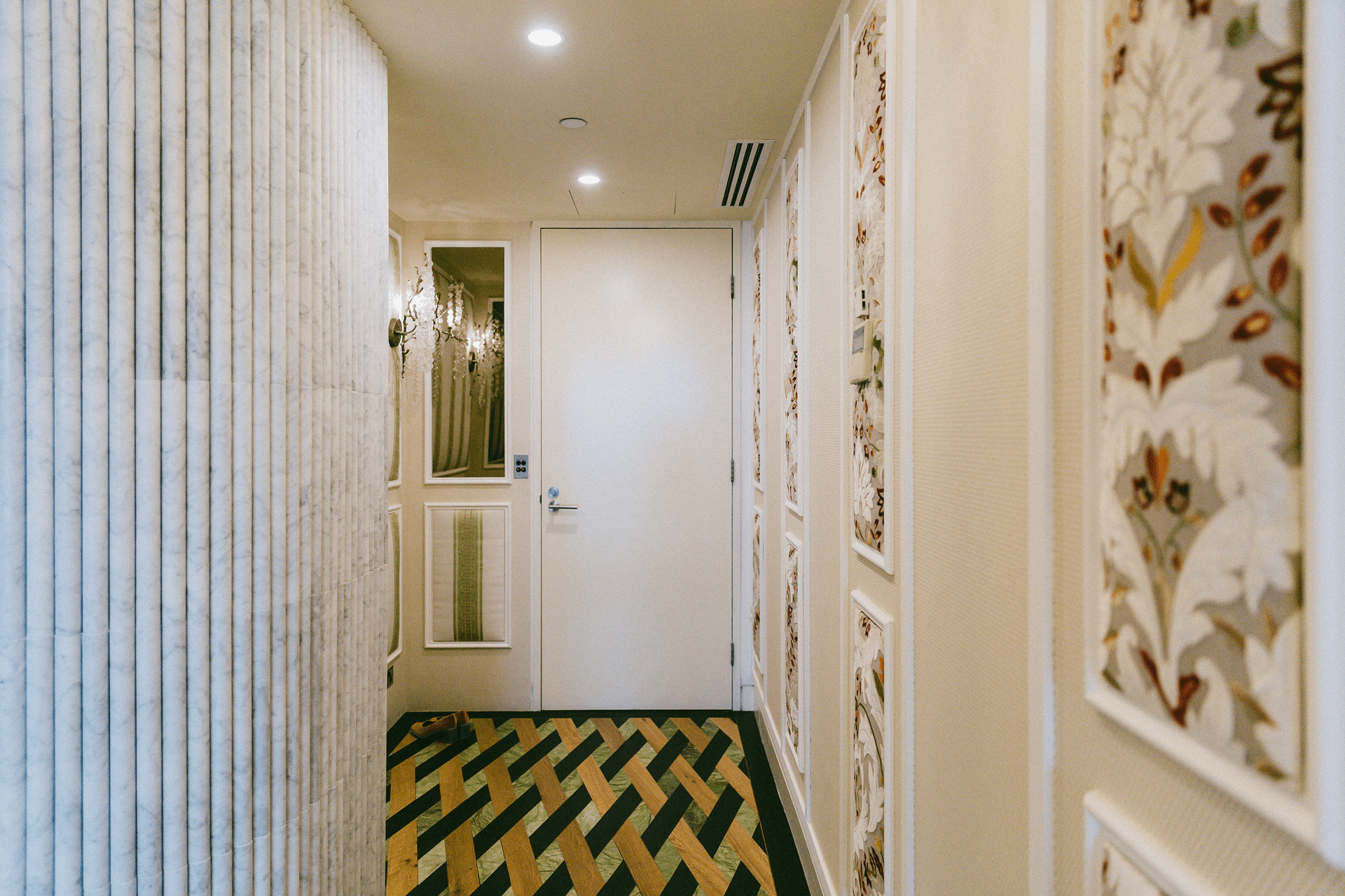 ##^^Inner City Penthouse