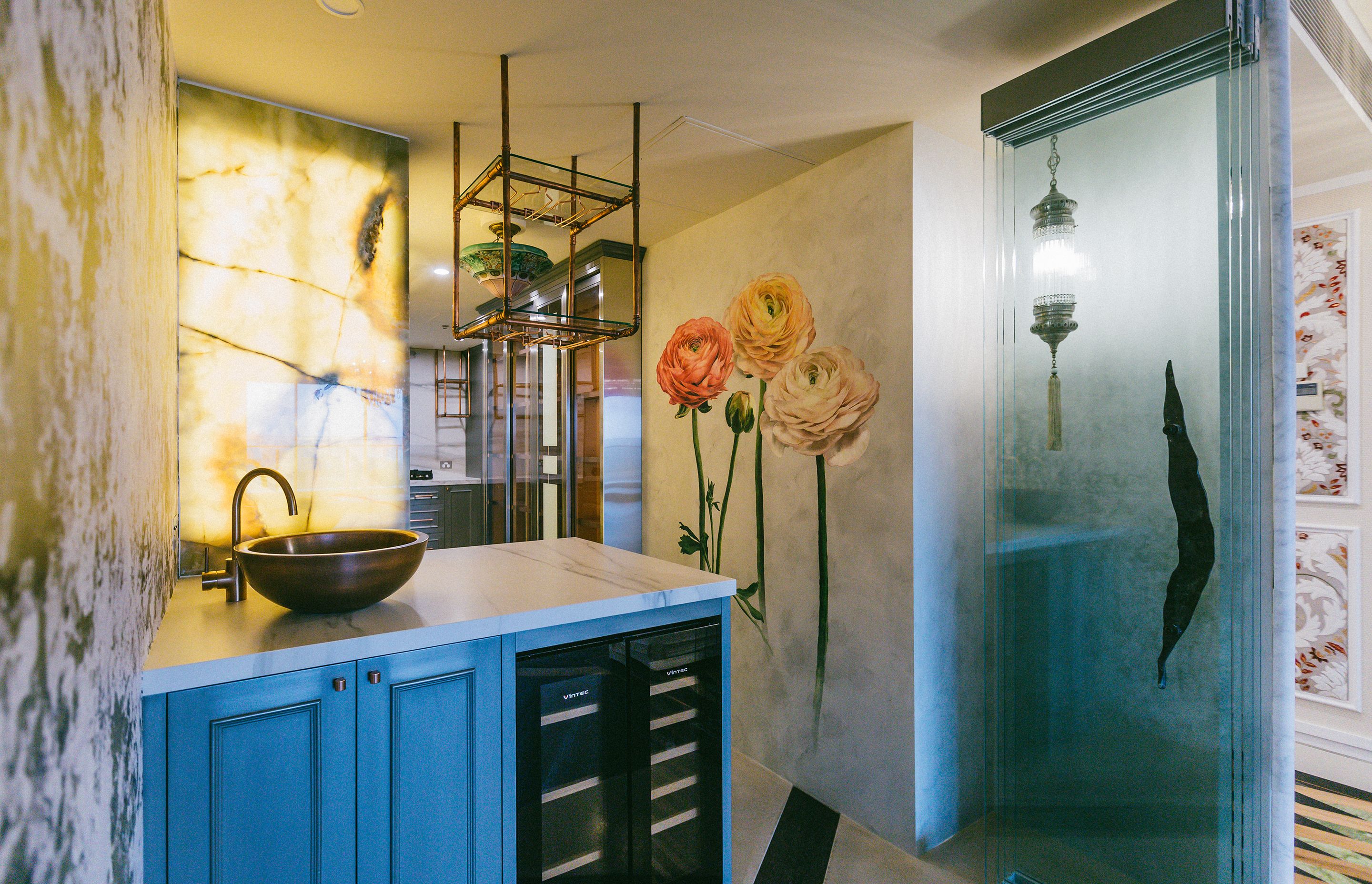 ##^^Inner City Penthouse
