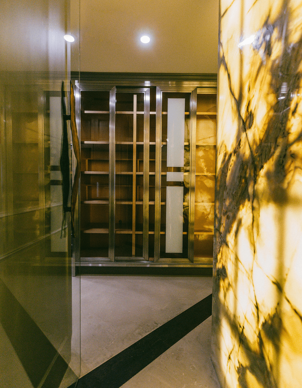 ##^^Inner City Penthouse