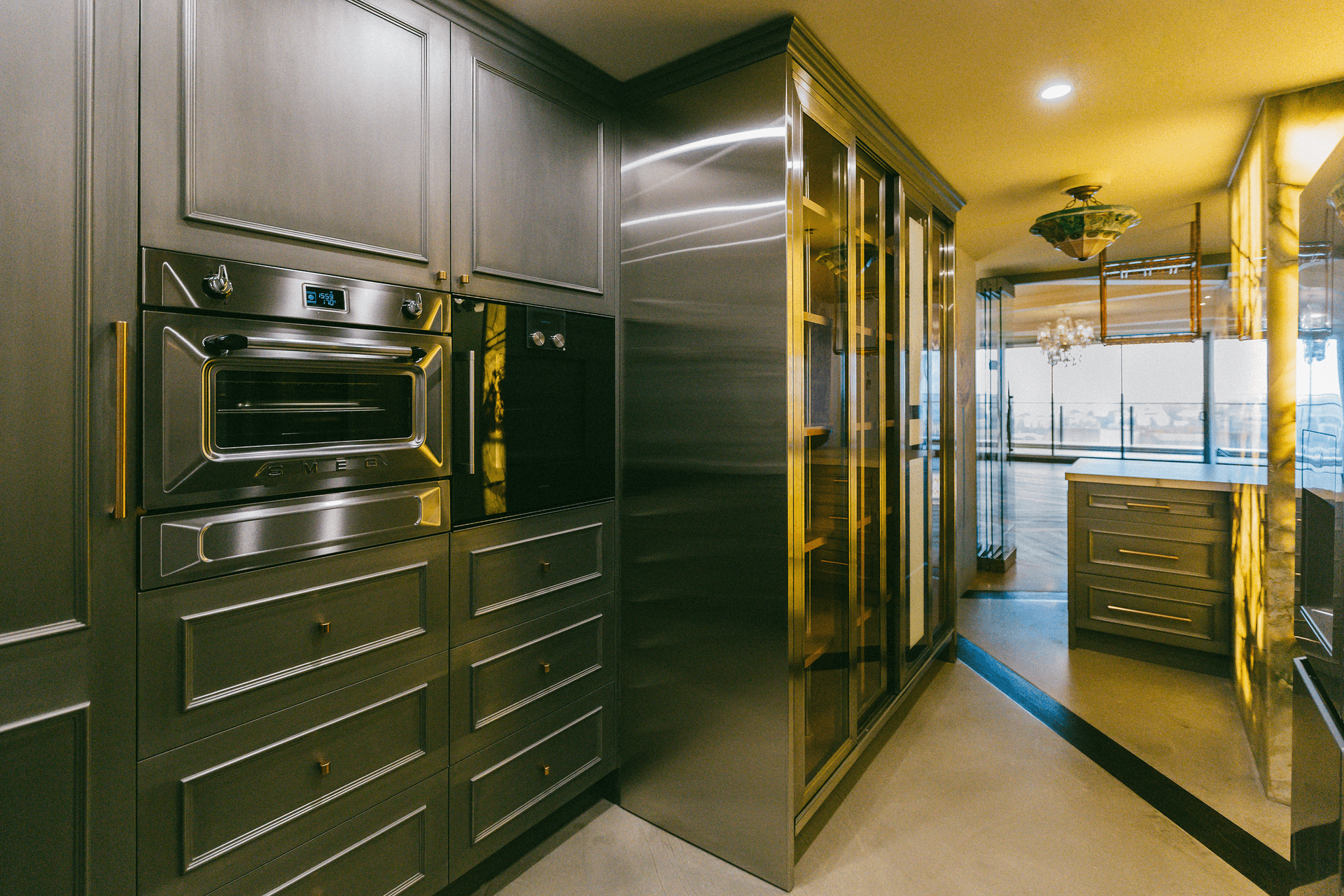 ##^^Inner City Penthouse