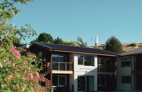Alpine Apartments
