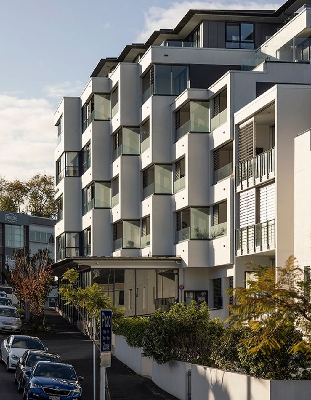 College Hill Apartments