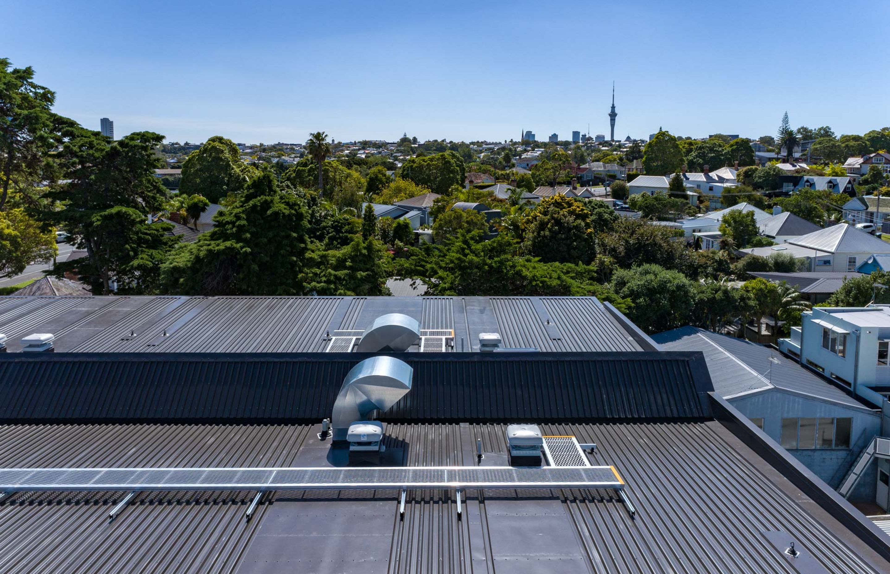 Metalharrt Roofing - Commercial - Richmond Road