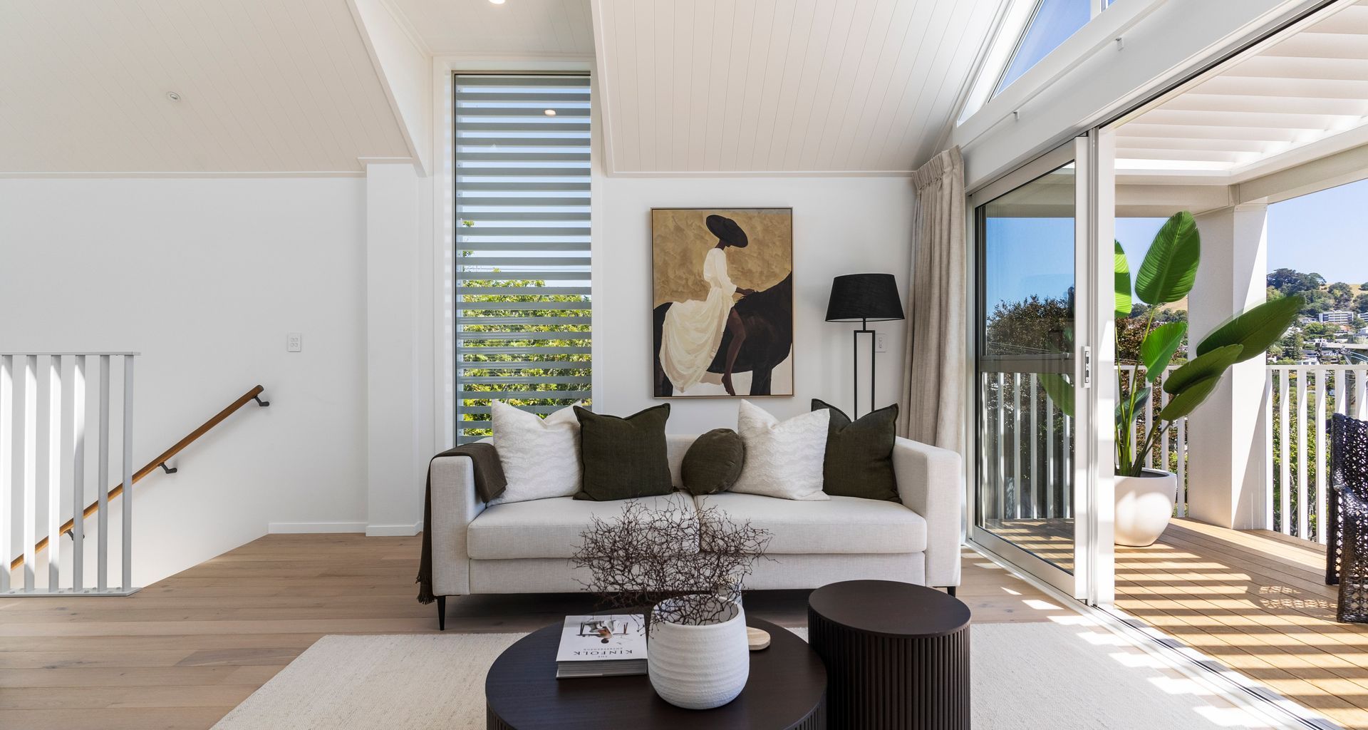 WALTON VILLAS banner