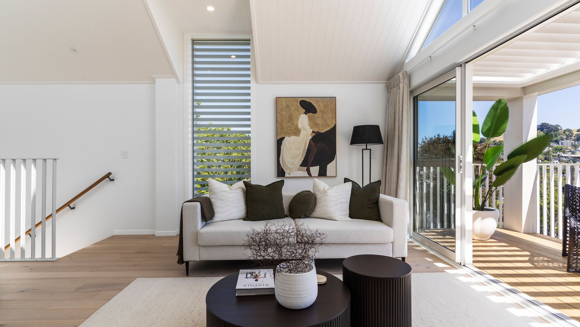 WALTON VILLAS banner