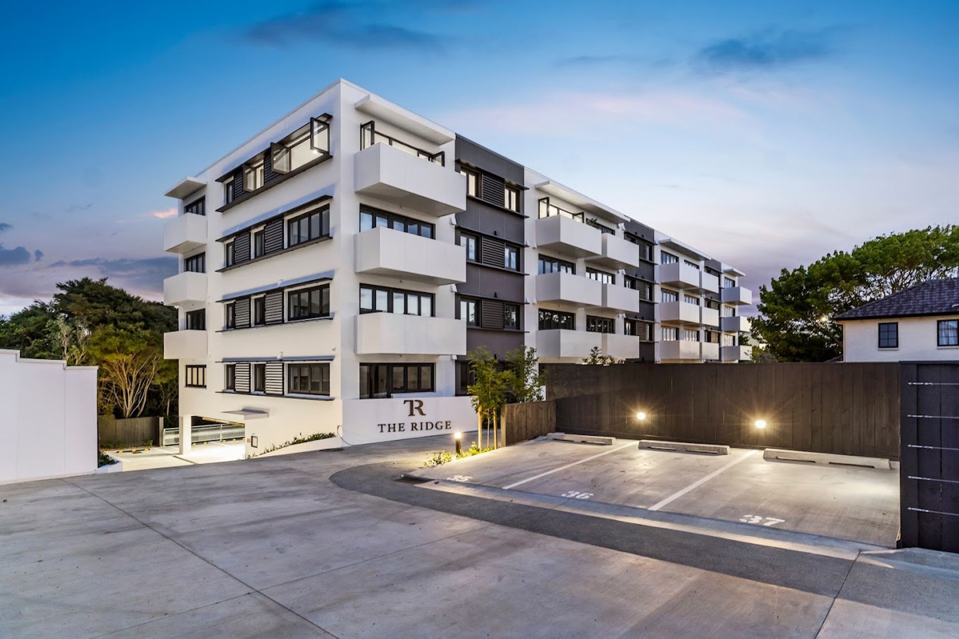 The Ridge Apartments