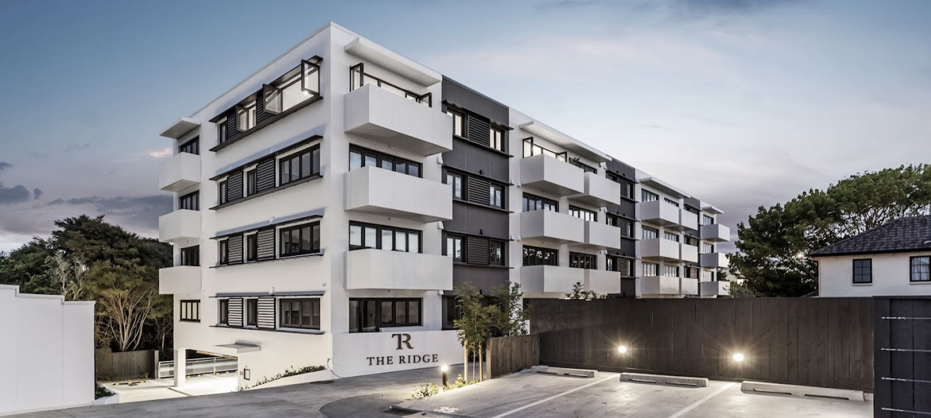 The Ridge Apartments banner