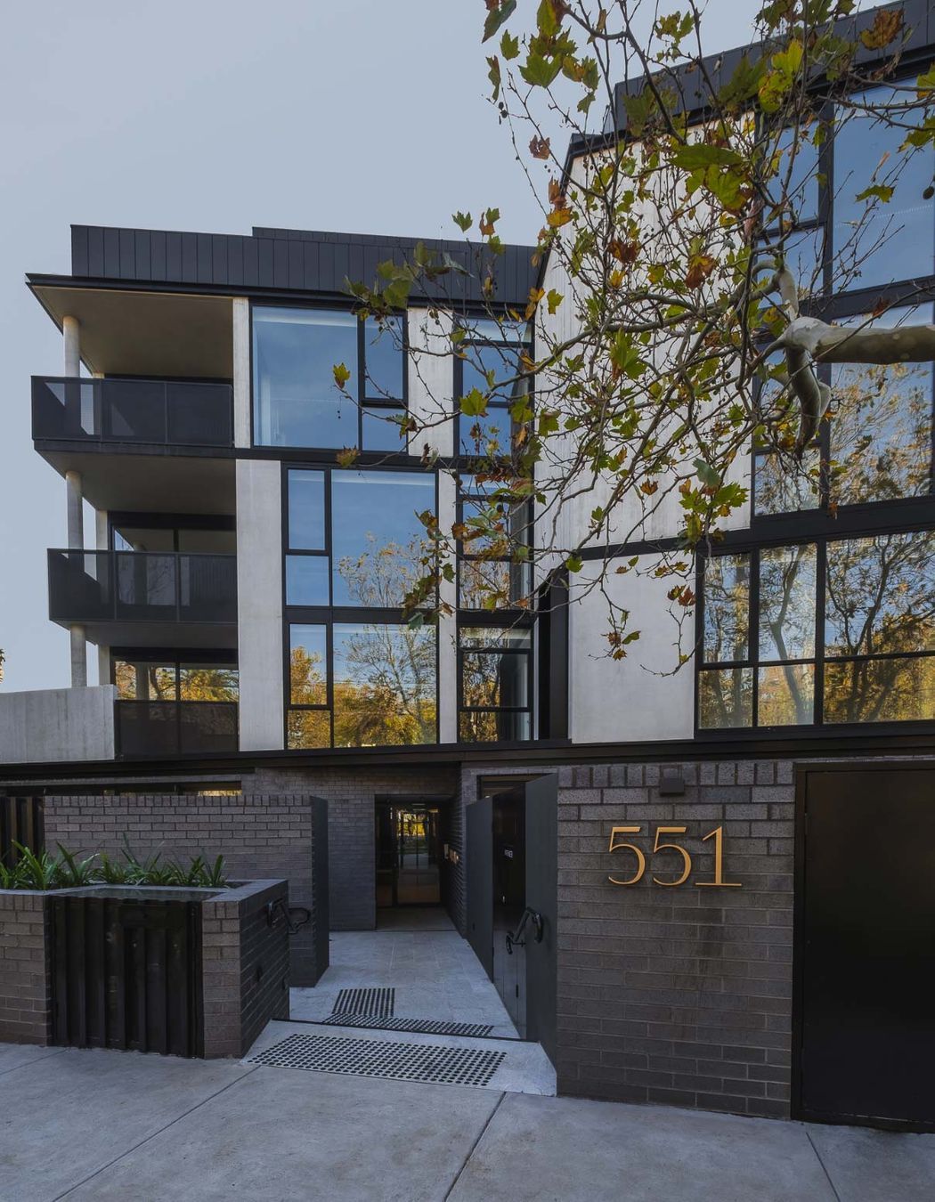 Dandenong Rd – Armadale