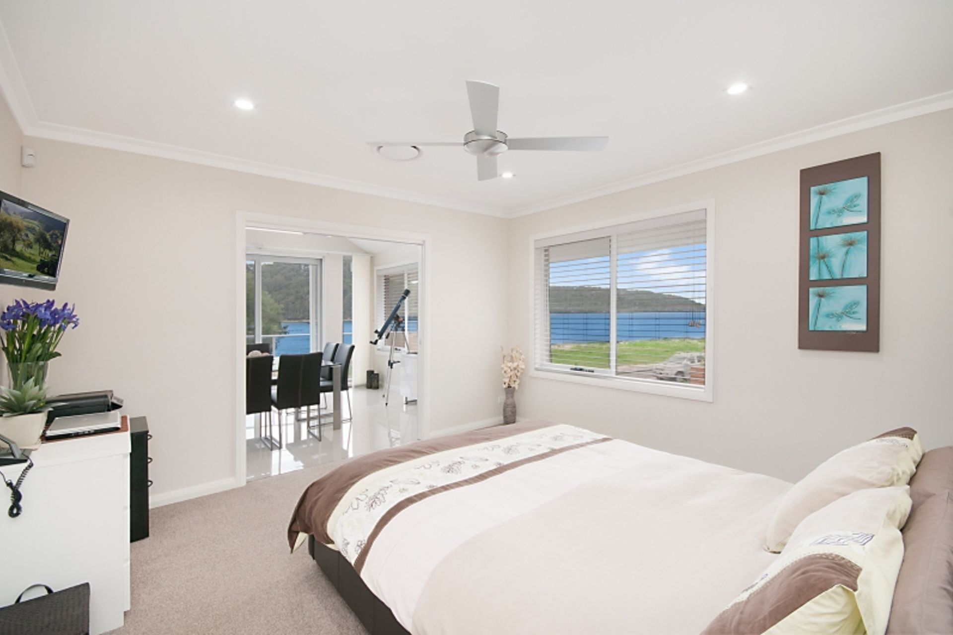 The Esplanade, Ettalong Beach